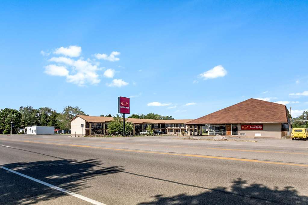Econo Lodge Beaver Exterior photo